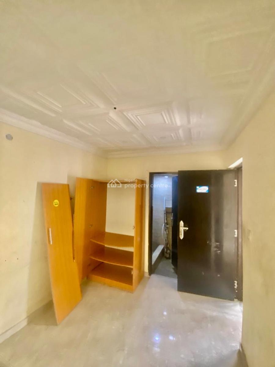 Nice and Spacious 1bedroom Apartment Alone in The Compound, Chevy View Estate Chevron, Lekki, Lagos, Mini Flat (room and Parlour) for Rent