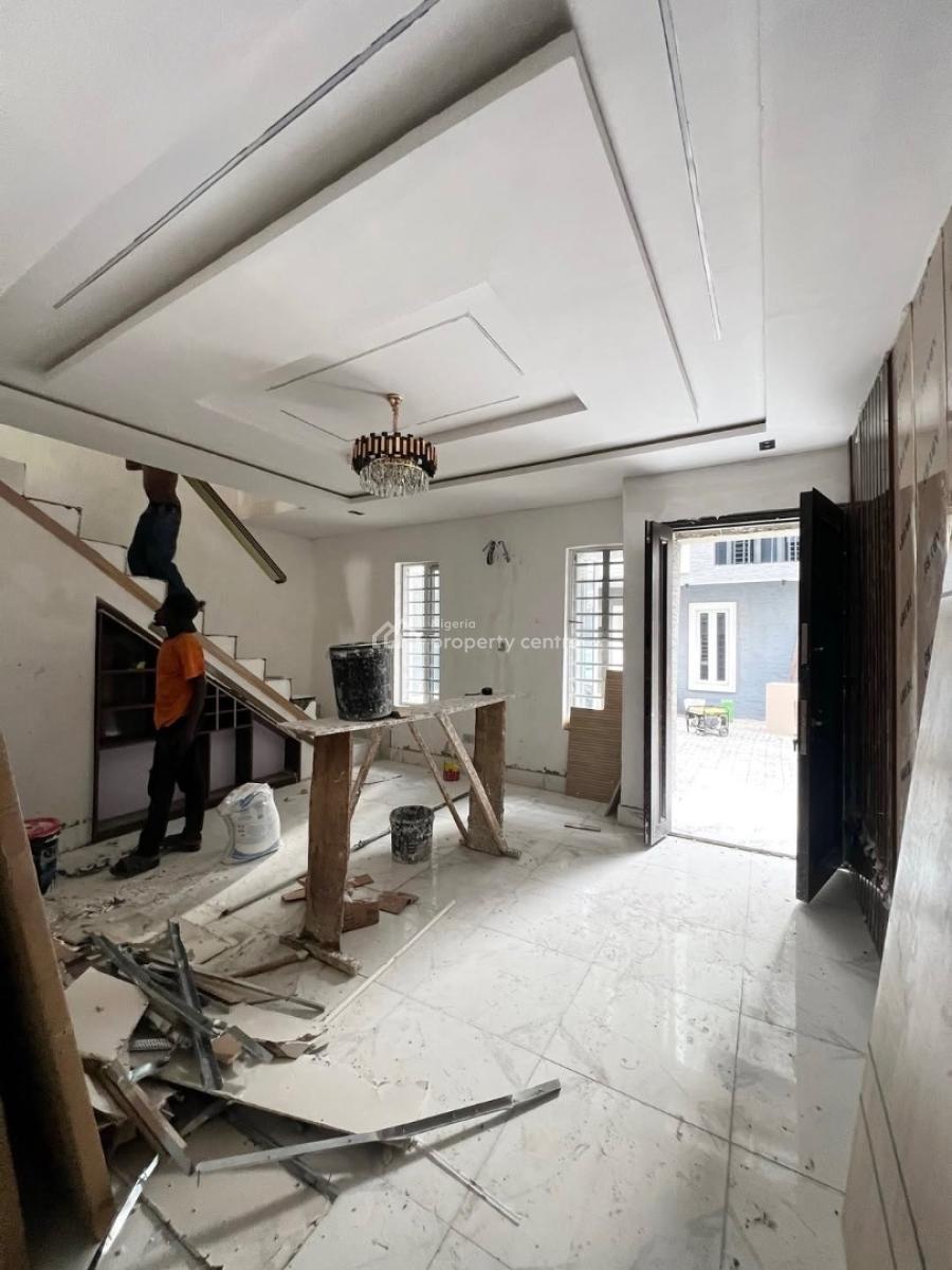 Well Built 5 Bedroom Detached Duplex in a Secured Estate, Lekki Right, Lekki Phase 1, Lekki, Lagos, Detached Duplex for Sale