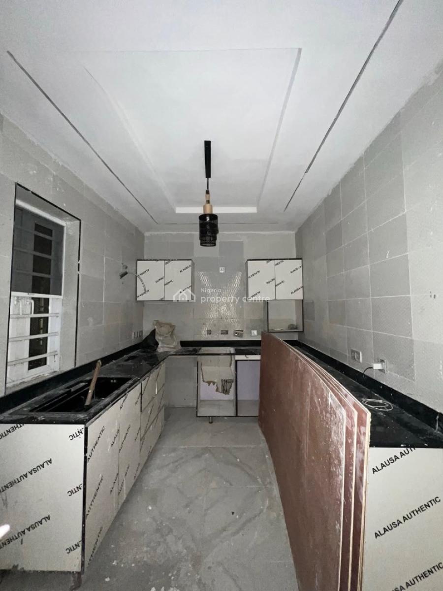 Well Built 5 Bedroom Detached Duplex in a Secured Estate, Lekki Right, Lekki Phase 1, Lekki, Lagos, Detached Duplex for Sale