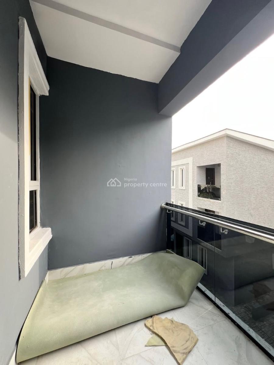 Well Built 5 Bedroom Detached Duplex in a Secured Estate, Lekki Right, Lekki Phase 1, Lekki, Lagos, Detached Duplex for Sale