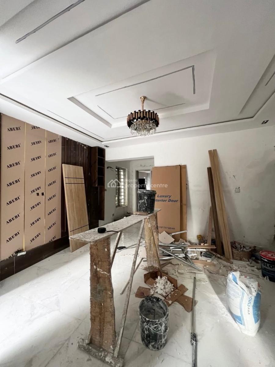 Well Built 5 Bedroom Detached Duplex in a Secured Estate, Lekki Right, Lekki Phase 1, Lekki, Lagos, Detached Duplex for Sale