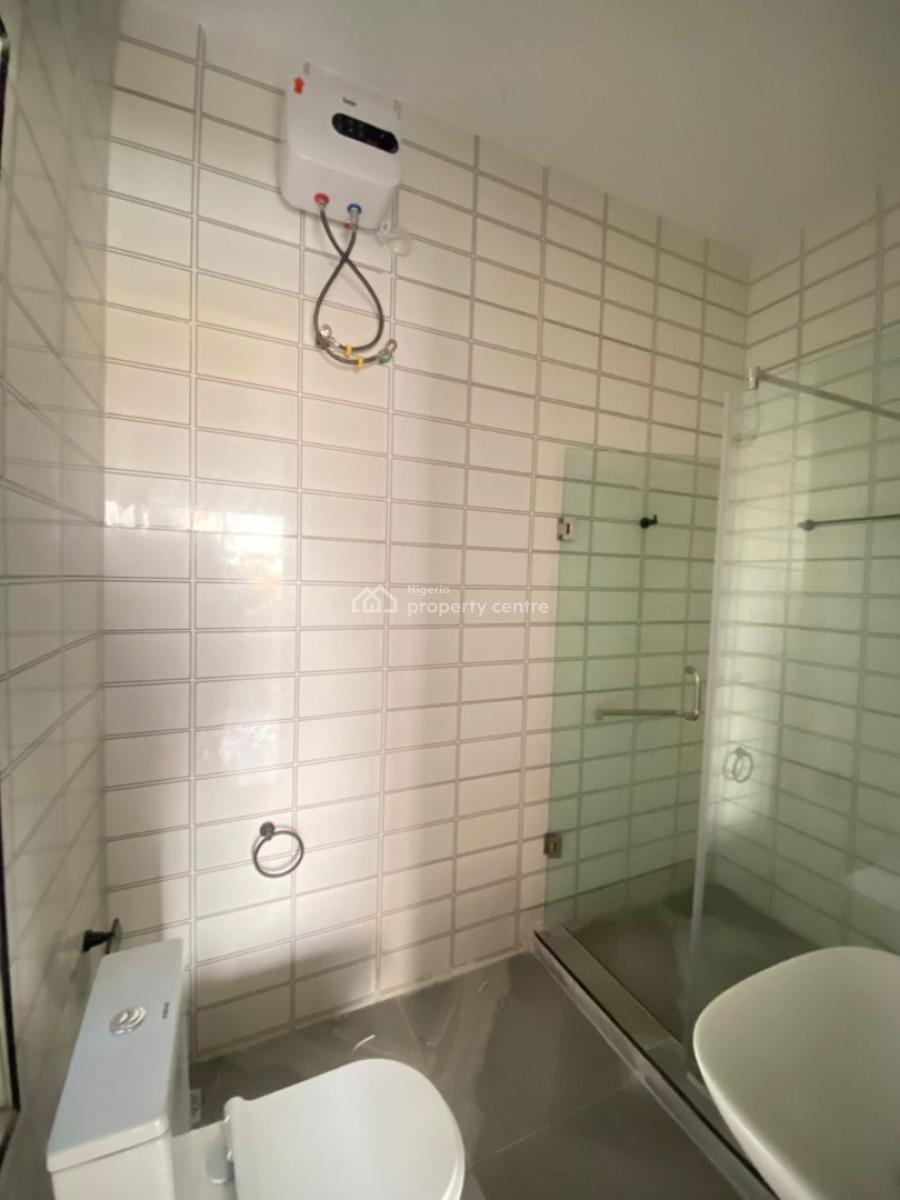 Luxury 2bedroom Apartment, Ajah, Lekki Phase 2, Lekki, Lagos, Block of Flats for Sale