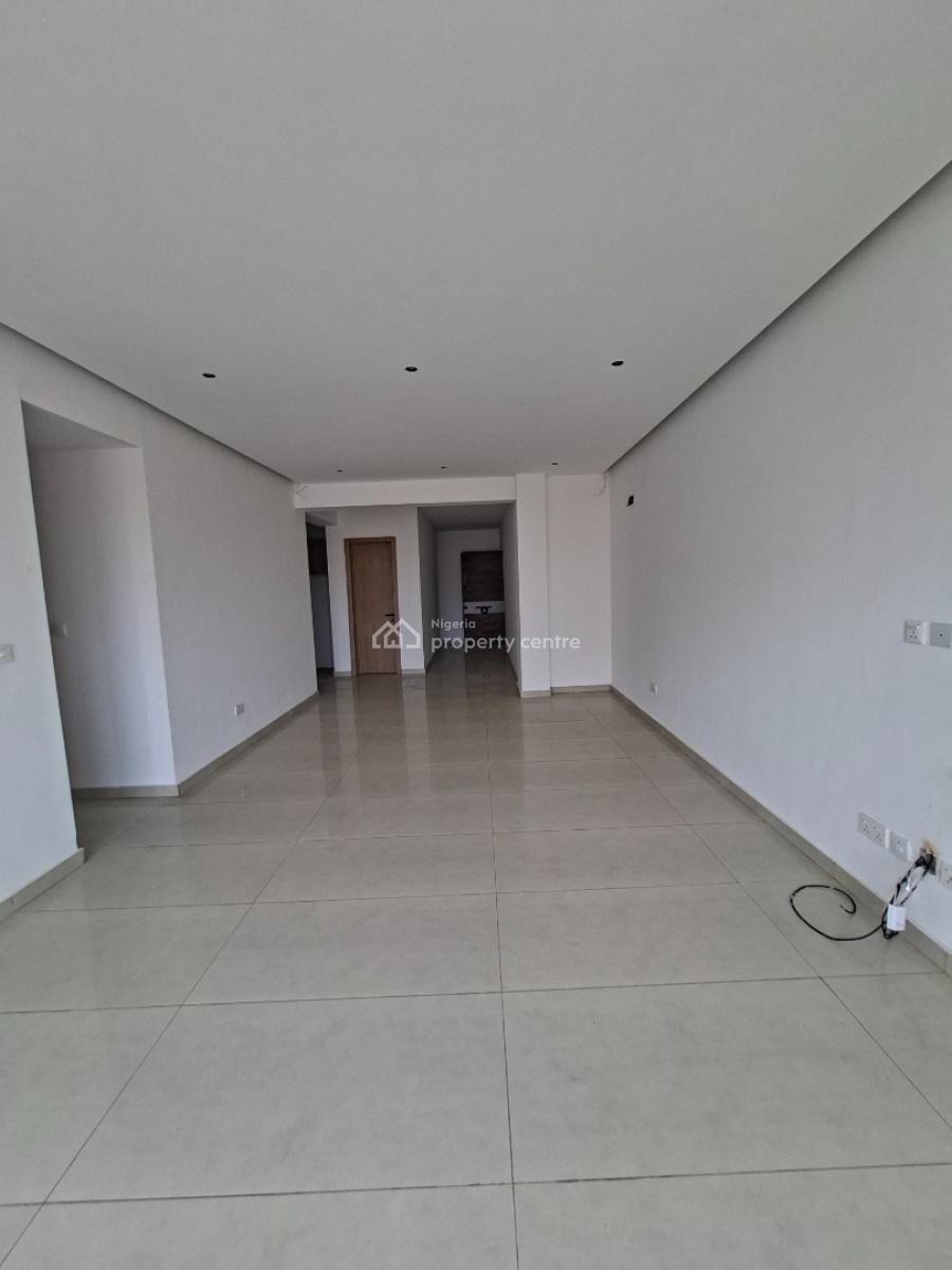 Luxury Newly Build 3bedroom with Bq and Gym, Lekki Phase 1 Off Admiralty Way & 2bed for N390m, Lekki Phase 1, Lekki, Lagos, Block of Flats for Sale