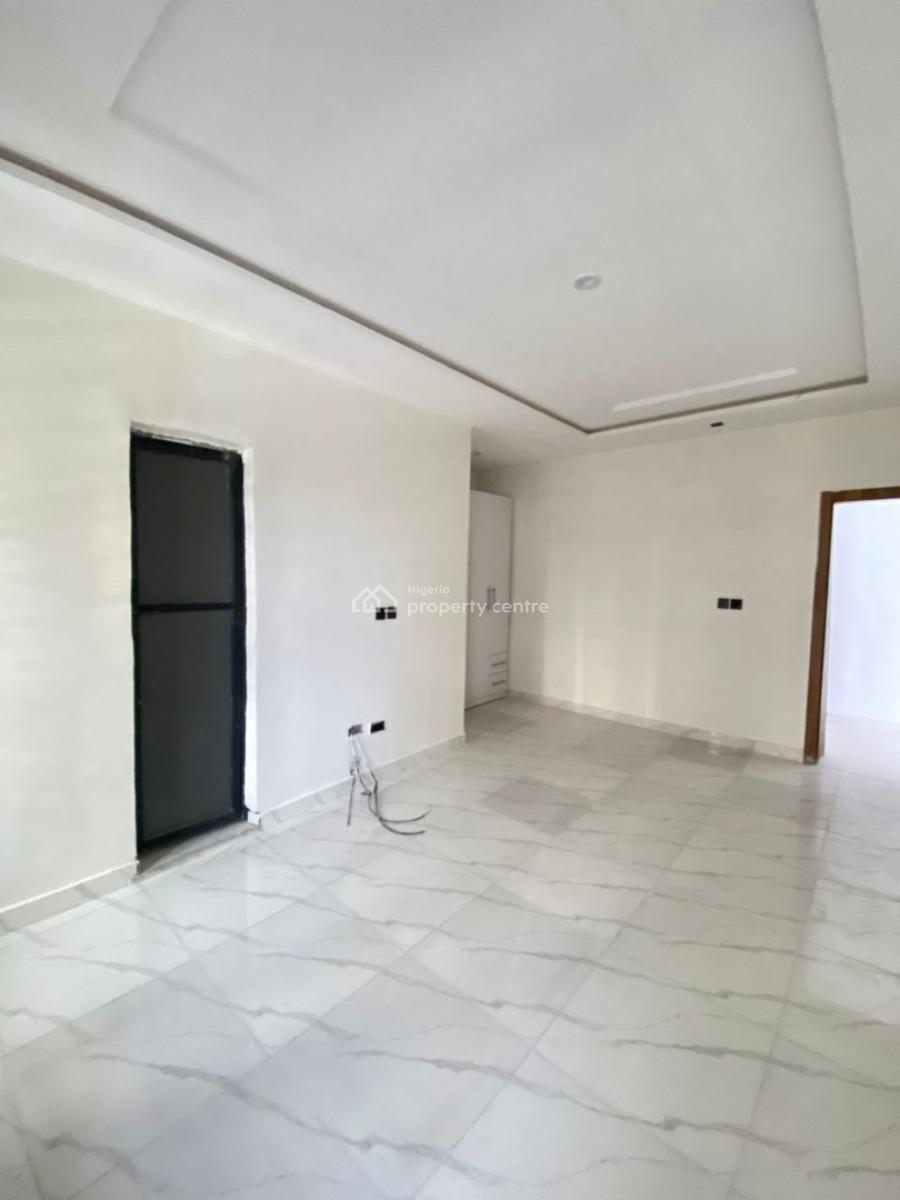 Luxury 2 Bedroom Apartment, Aburaham Adesanya, Ajah, Lagos, Block of Flats for Sale