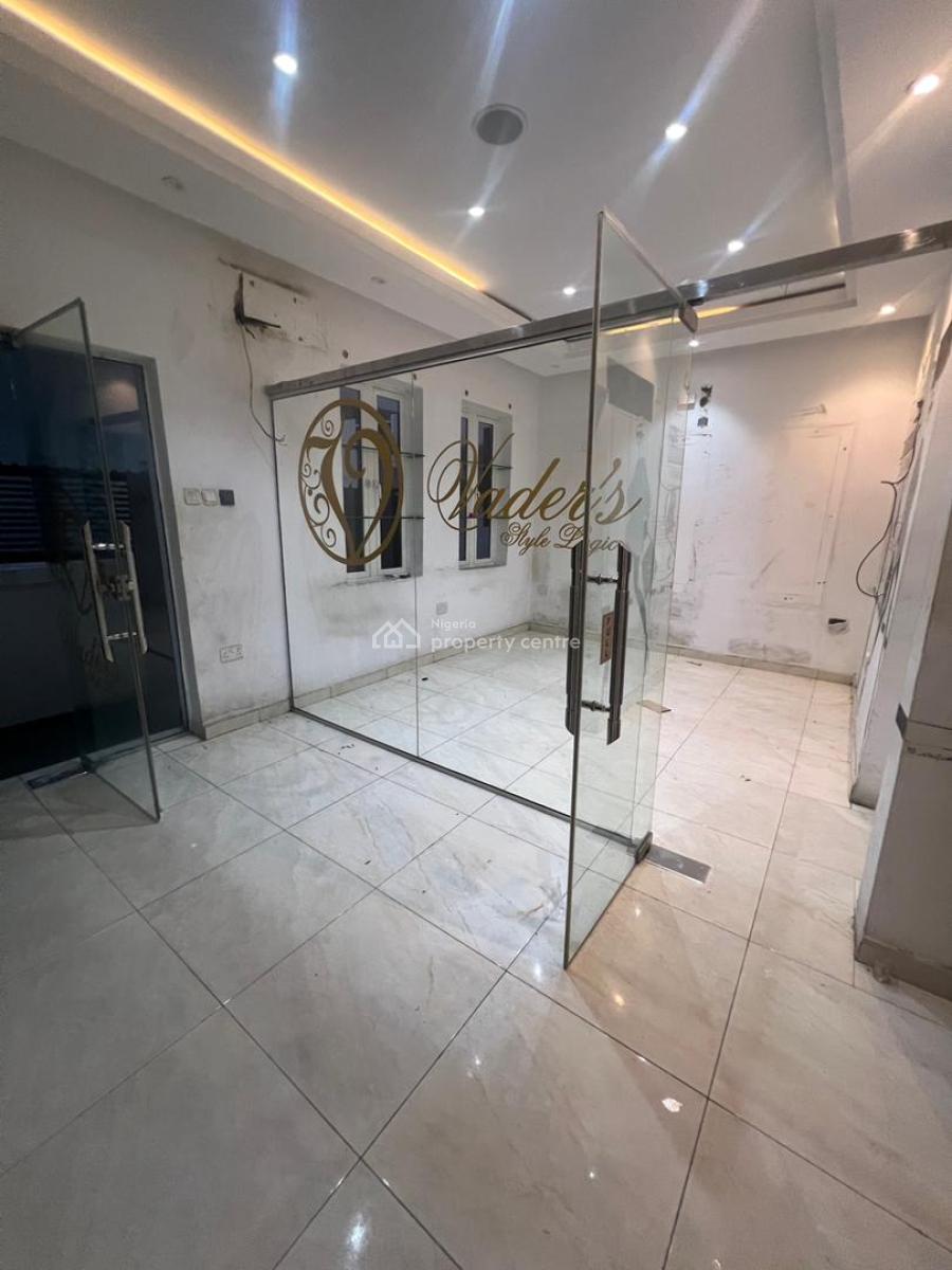 2bedroom Ground Floor for Commercial Use Lekki Phases1, Lekki Phase1, Lekki, Lagos, Commercial Property for Rent