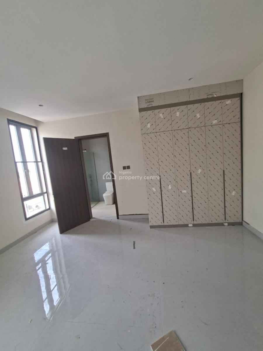 Spacious and Newly Build 2bedroom Flat with Pool & Gym, Lekki Phase 1 Off Admiralty Way, Lekki Phase 1, Lekki, Lagos, Block of Flats for Sale
