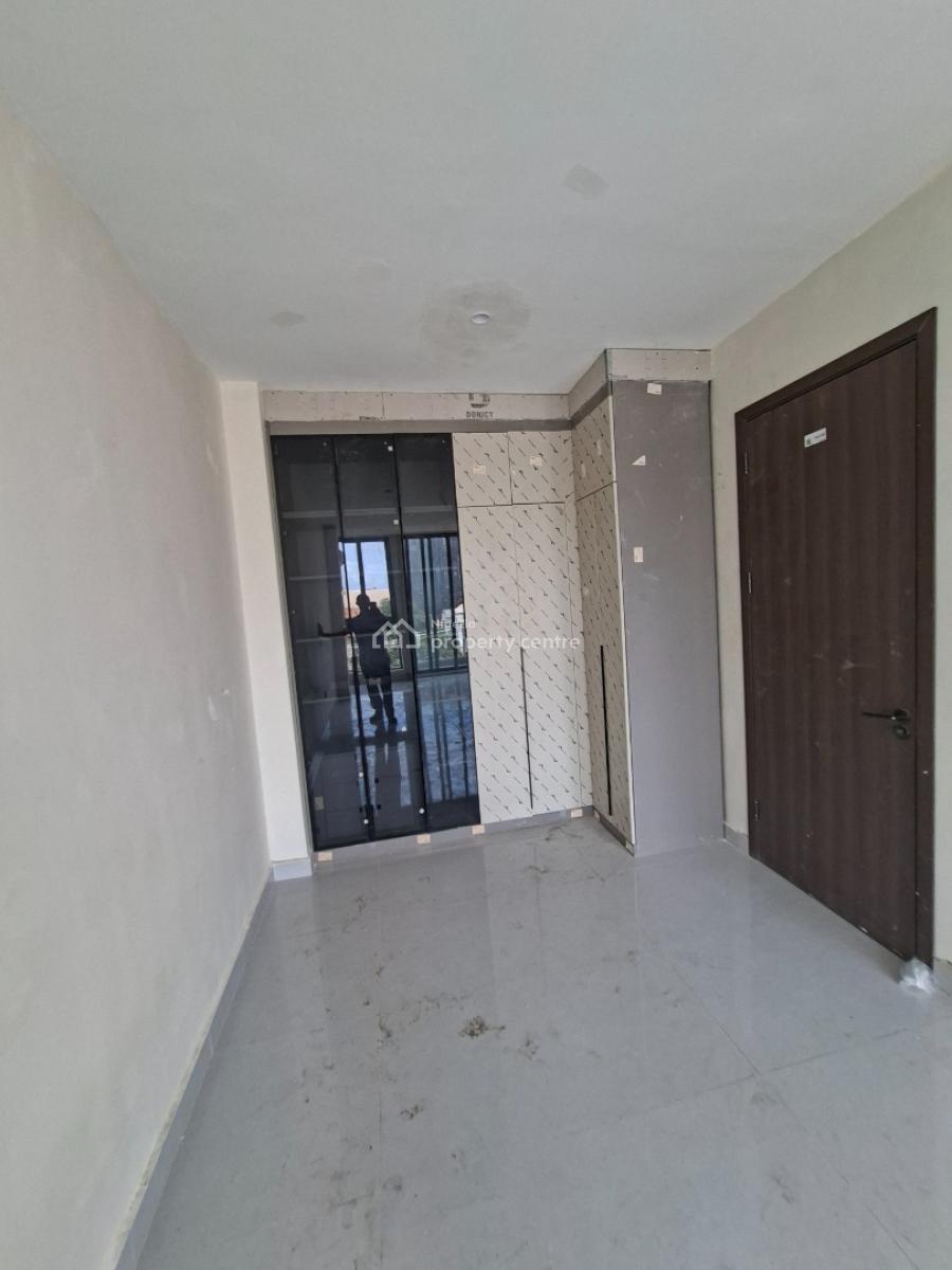 Spacious and Newly Build 2bedroom Flat with Pool & Gym, Lekki Phase 1 Off Admiralty Way, Lekki Phase 1, Lekki, Lagos, Block of Flats for Sale