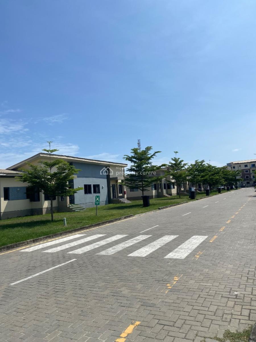 Partly Furnished 3bedroom Bungalow, Beechwood Park Estate By Lakowe Golf Course Estate, Lakowe, Ibeju Lekki, Lagos, Detached Bungalow for Sale
