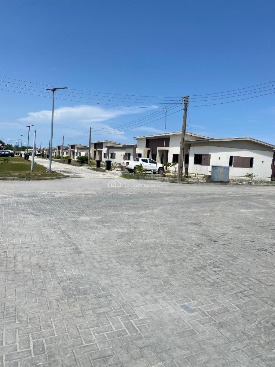 Partly Furnished 3bedroom Bungalow, Beechwood Park Estate By Lakowe Golf Course Estate, Lakowe, Ibeju Lekki, Lagos, Detached Bungalow for Sale