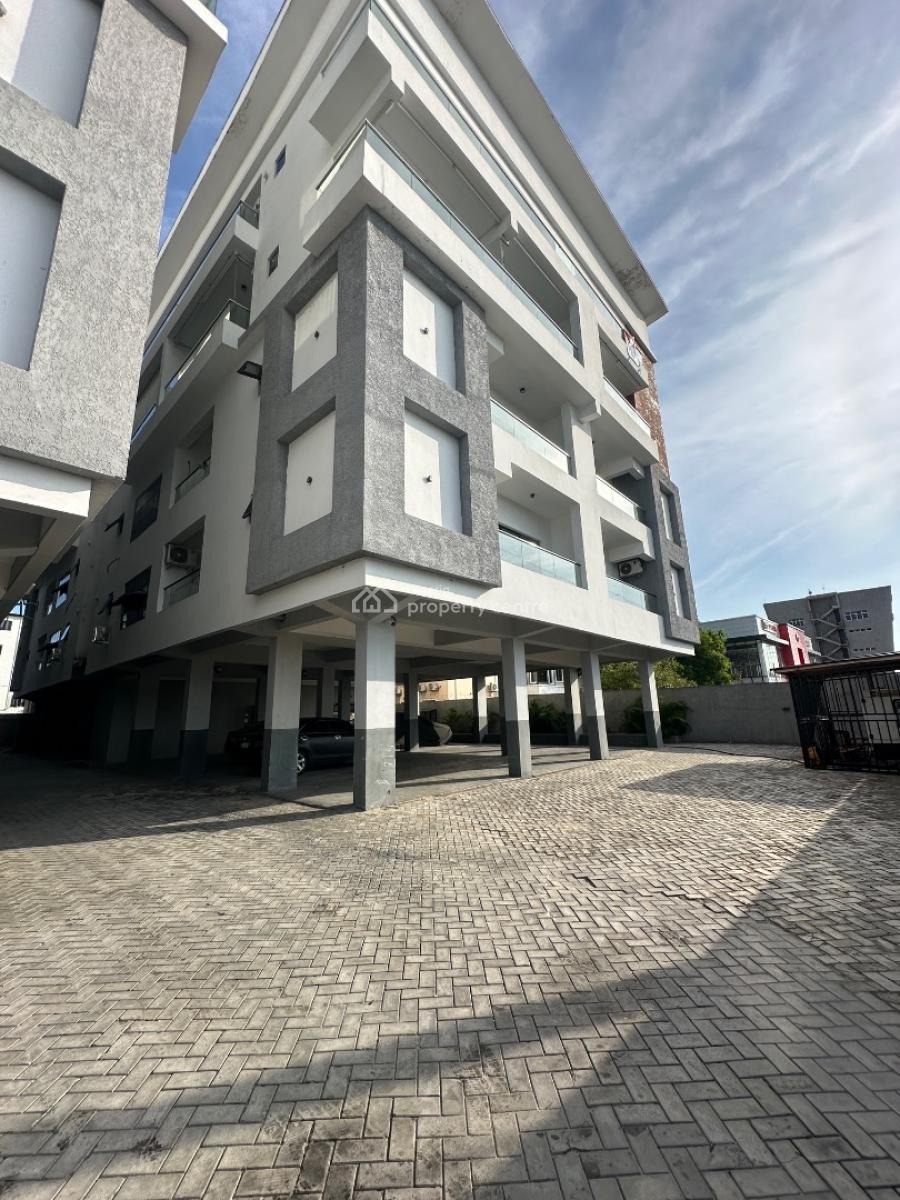 Serviced 2 Bedroom Apartment with Elevator, Lekki Phase 1, Lekki, Lagos, Flat / Apartment for Rent