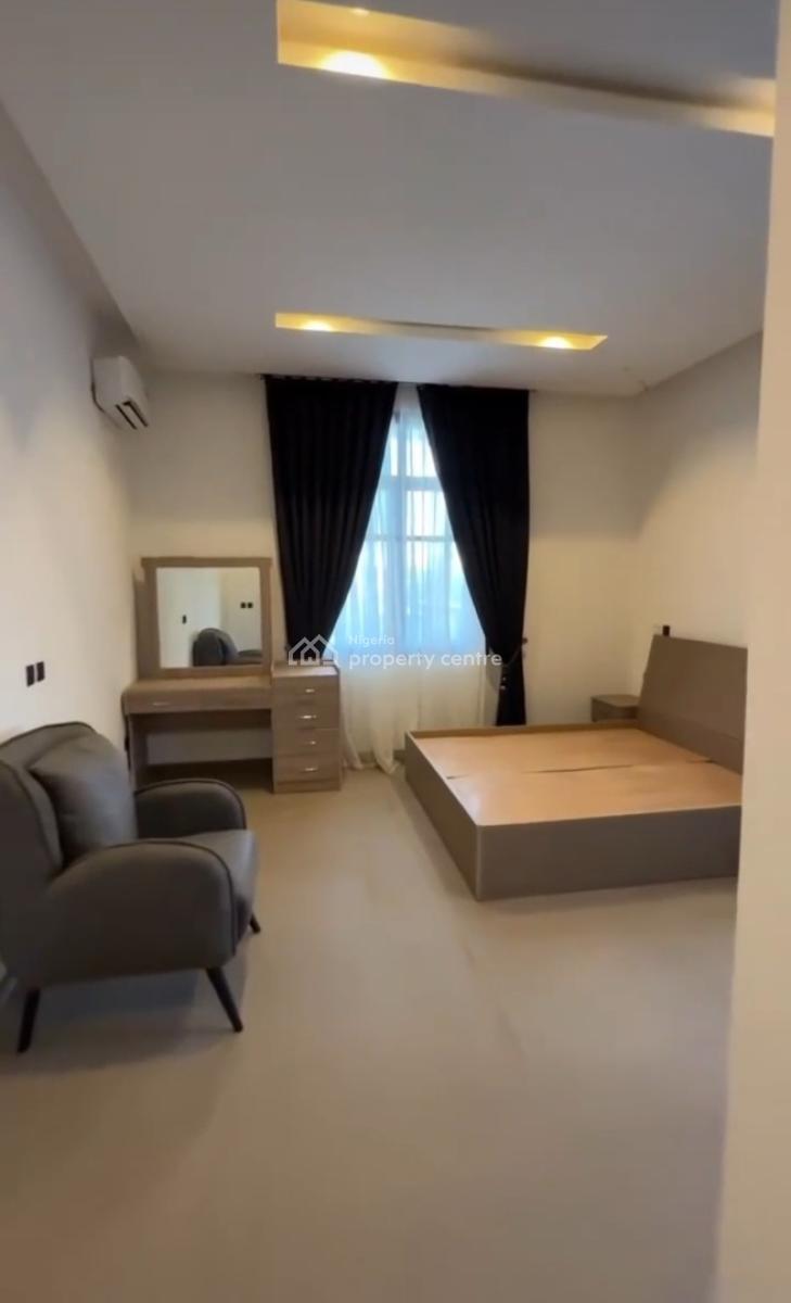 Fully Furnished 3 Bedroom Flat with Swimming Pool, Guzape District, Abuja, Flat / Apartment for Sale
