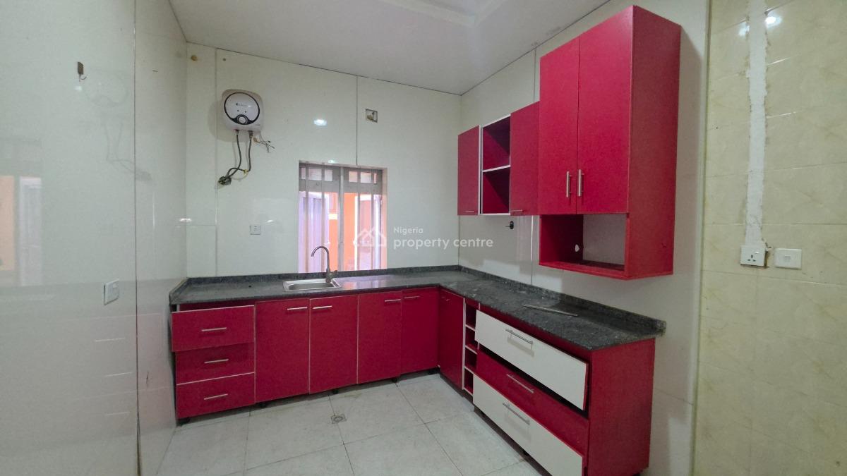 Luxury 4-bedroom Ground Floor Flat in Guzape, Abuja Discover, Guzape District, Abuja, Flat / Apartment for Rent
