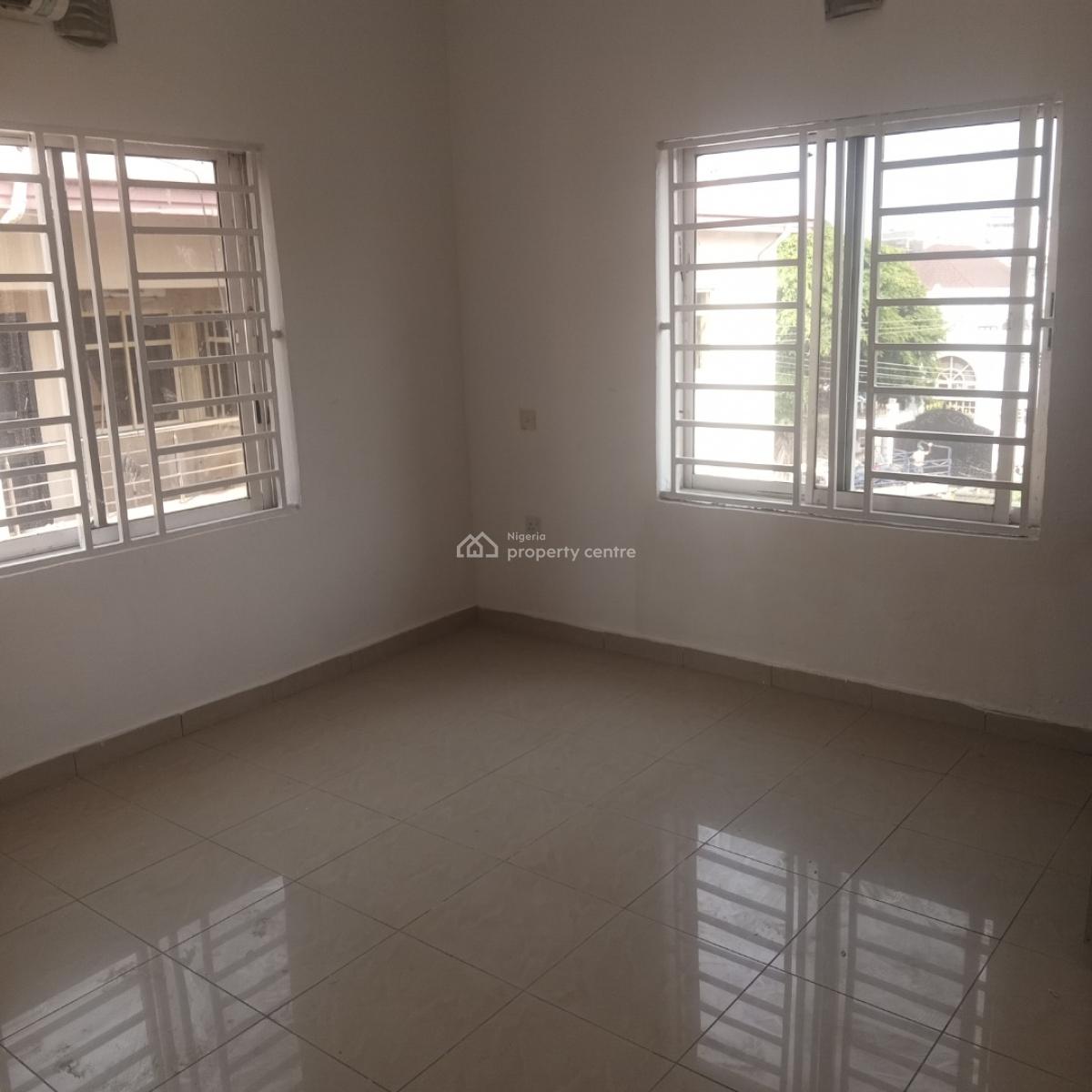 a Well Maintained Service 3 Bedroom Apartments with a Bq and Swimming, Off Admiralty, Lekki Phase 1, Lekki, Lagos, Flat / Apartment for Rent