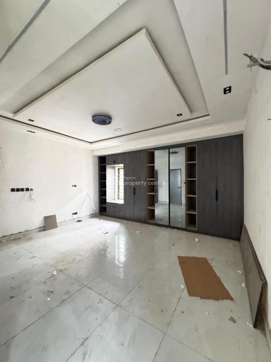 5 Bedroom Detached Duplex at Surulere, Surulere, Lagos, Detached Duplex for Sale
