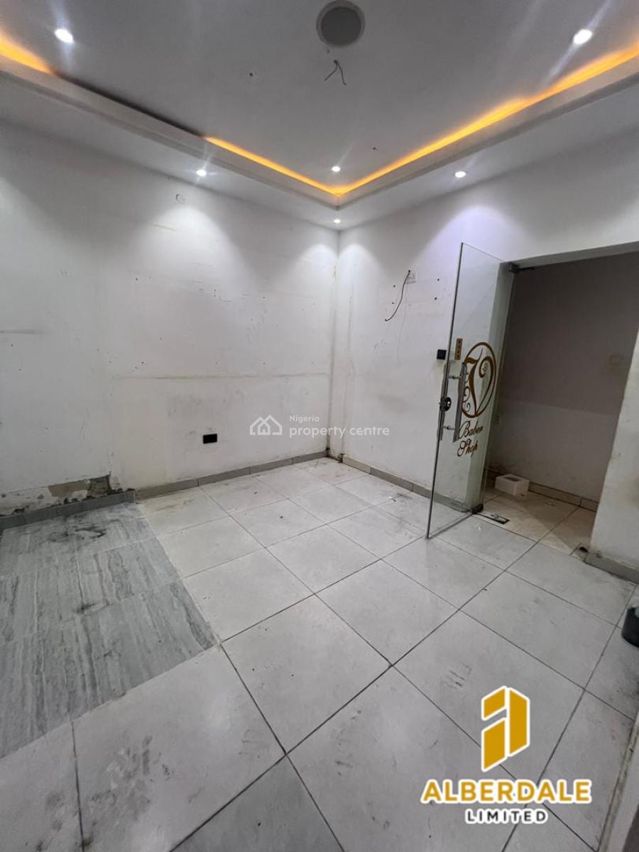 Commercial 2 Bedroom Ground Floor Apartments, Lekki Phase 1, Lekki, Lagos, Commercial Property for Rent