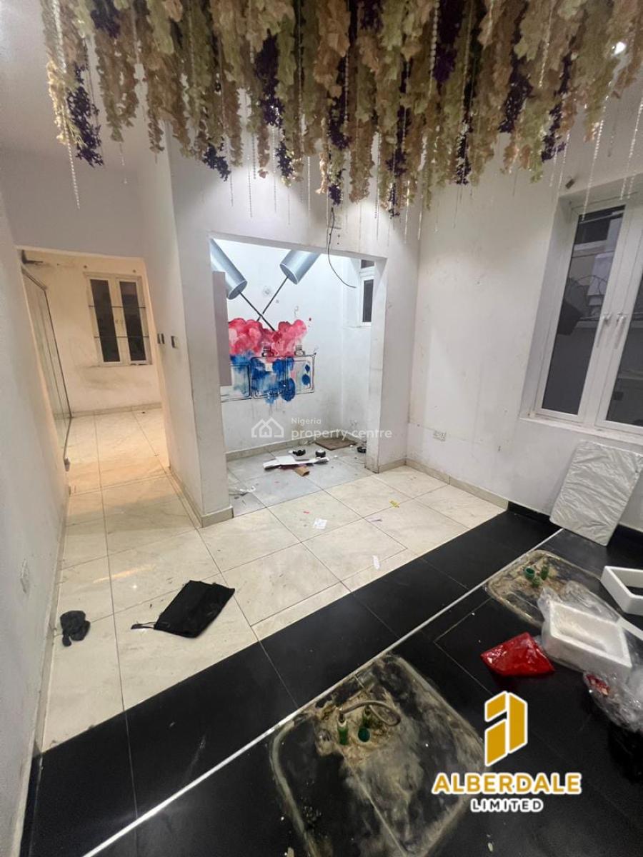 Commercial 2 Bedroom Ground Floor Apartments, Lekki Phase 1, Lekki, Lagos, Commercial Property for Rent