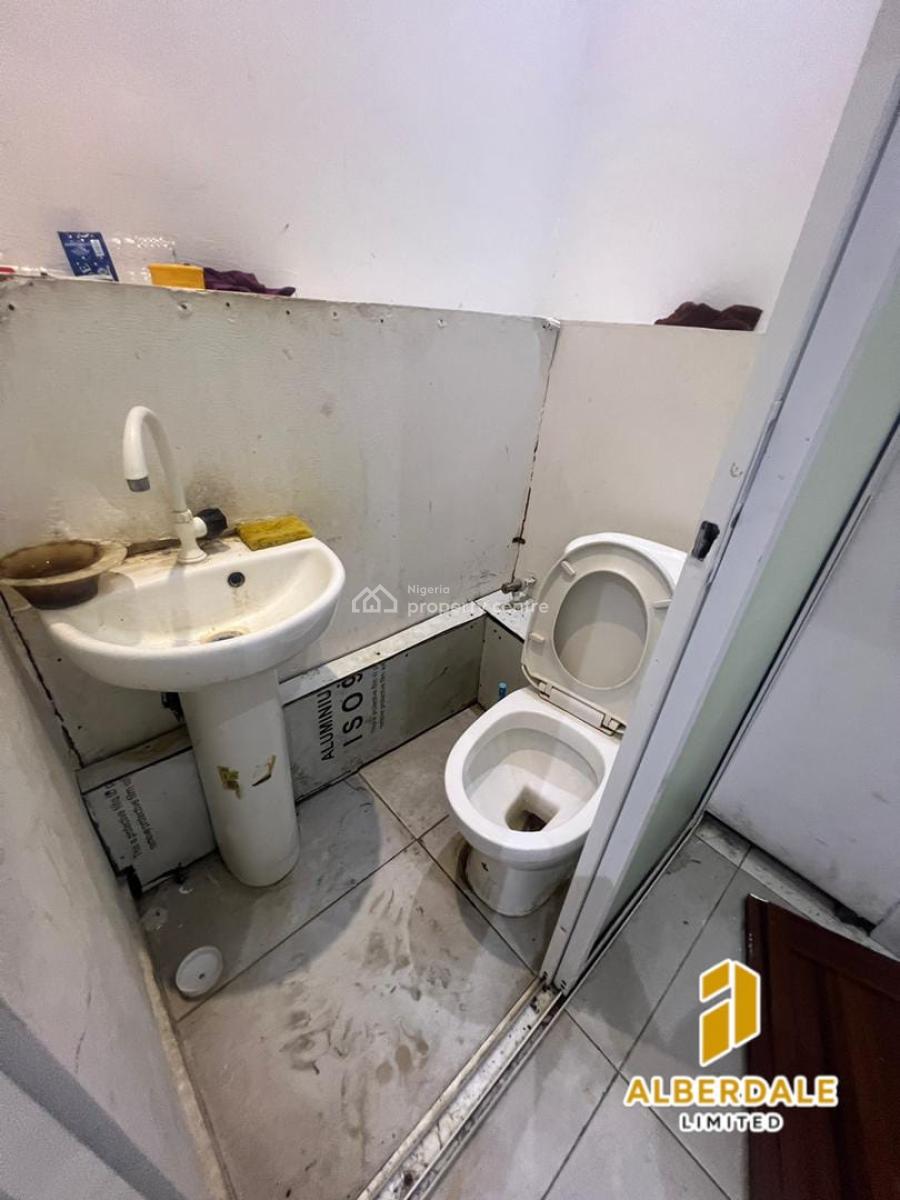 Commercial 2 Bedroom Ground Floor Apartments, Lekki Phase 1, Lekki, Lagos, Commercial Property for Rent