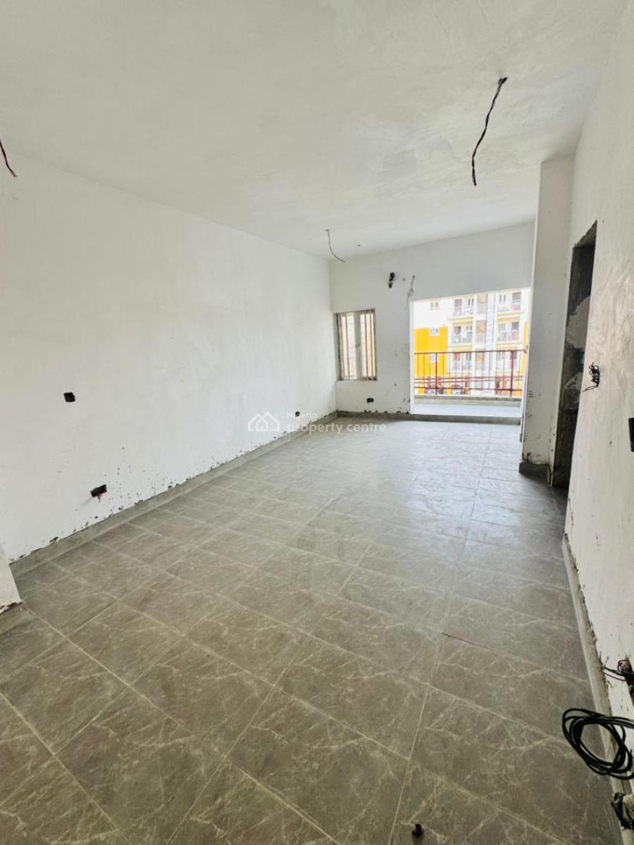 3 Bedr Apartment at Yaba, Yaba, Lagos, Flat / Apartment for Sale