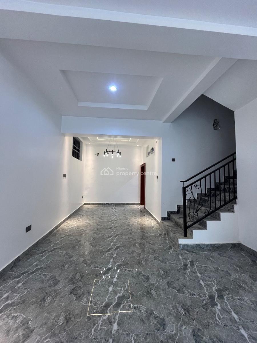 4 Bedroom Terrace Duplex with Bq, Guzape District, Abuja, Terraced Duplex for Rent