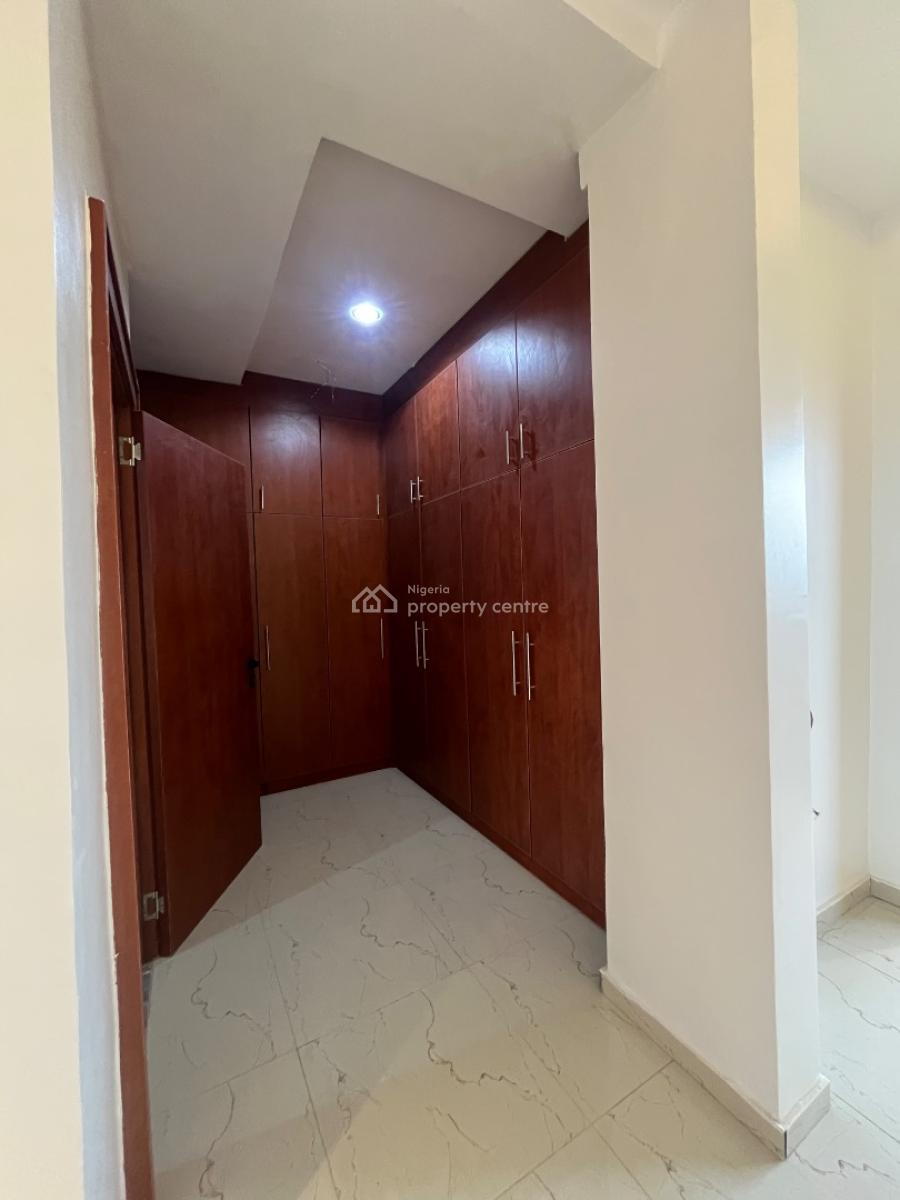 4 Bedroom Terrace Duplex with Bq, Guzape District, Abuja, Terraced Duplex for Rent