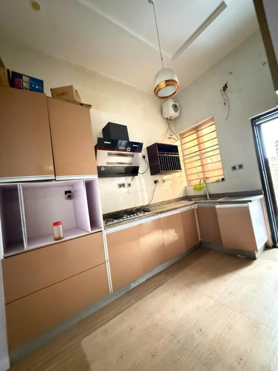 3 Bedroom Terraced Duplex Self Compound, Secure Estate in Chevron, Lekki, Lagos, Terraced Duplex for Rent