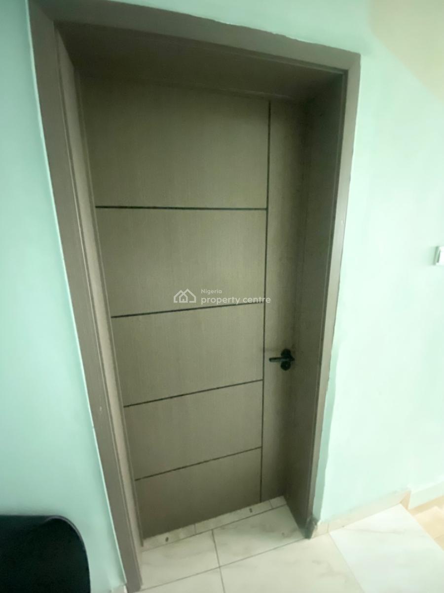 Newly Renovated Self Serviced Room Self Contained in Lekki Phase 1, Off Freedom Way Lekki Phase 1, Lekki Phase 1, Lekki, Lagos, Self Contain (single Rooms) for Rent