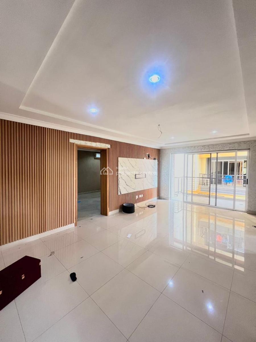 1 Bedroom Apartment with Gym and Swimming Pool, Lekki Phase 1, Lekki, Lagos, Flat / Apartment for Rent