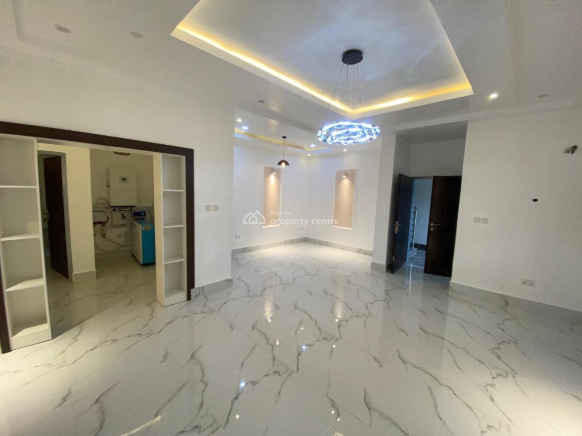 Lovely Partly Furnished 3-bedroom Apartment, Jahi, Abuja, Flat / Apartment for Rent
