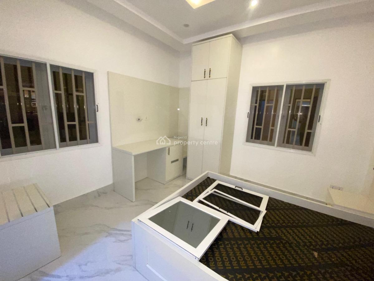 Lovely Partly Furnished 3-bedroom Apartment, Jahi, Abuja, Flat / Apartment for Rent