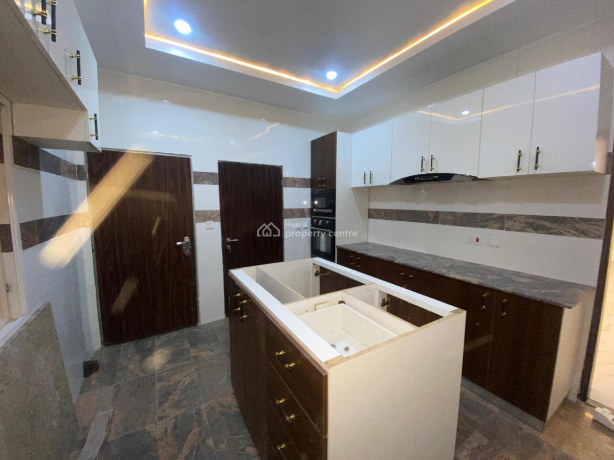 Lovely Partly Furnished 3-bedroom Apartment, Jahi, Abuja, Flat / Apartment for Rent