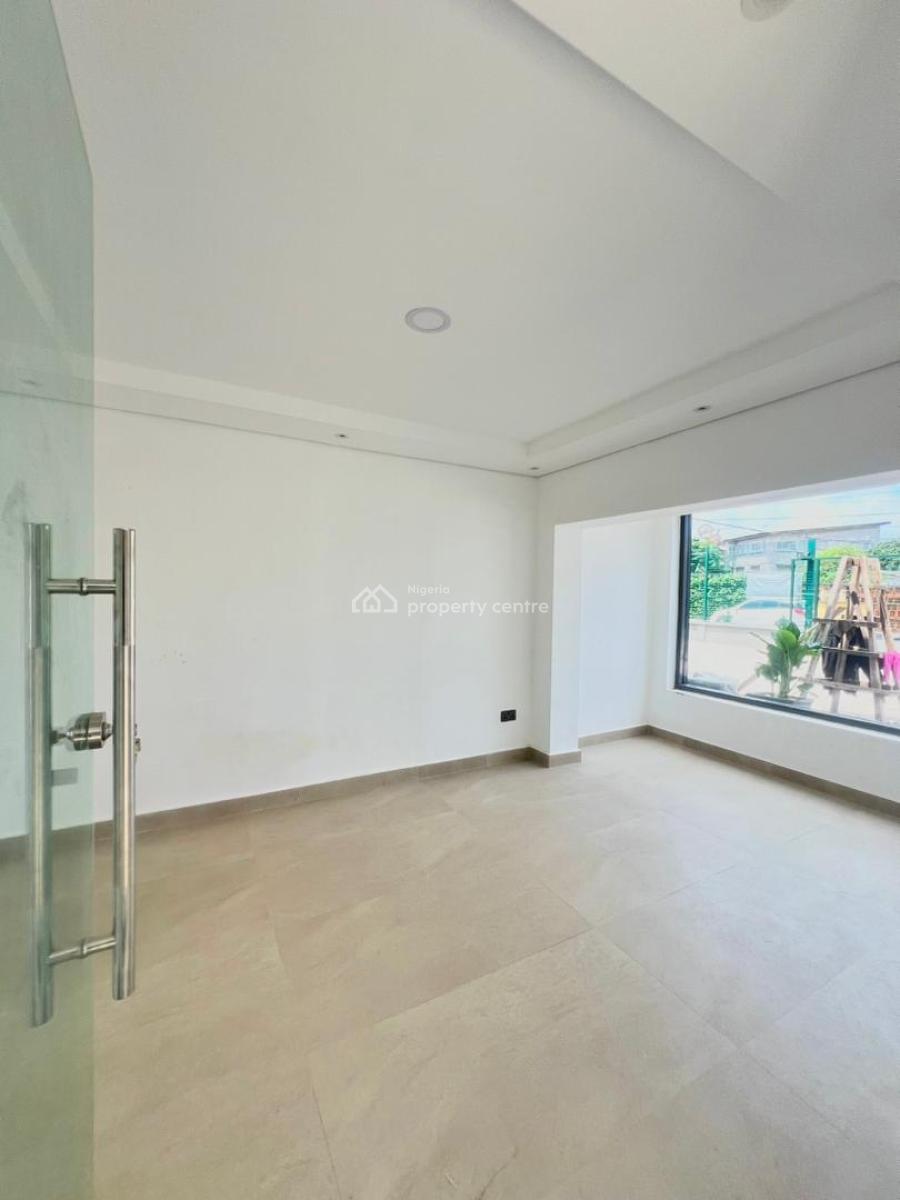 Shopping Mall, Ikoyi, Lagos, Plaza / Complex / Mall for Rent