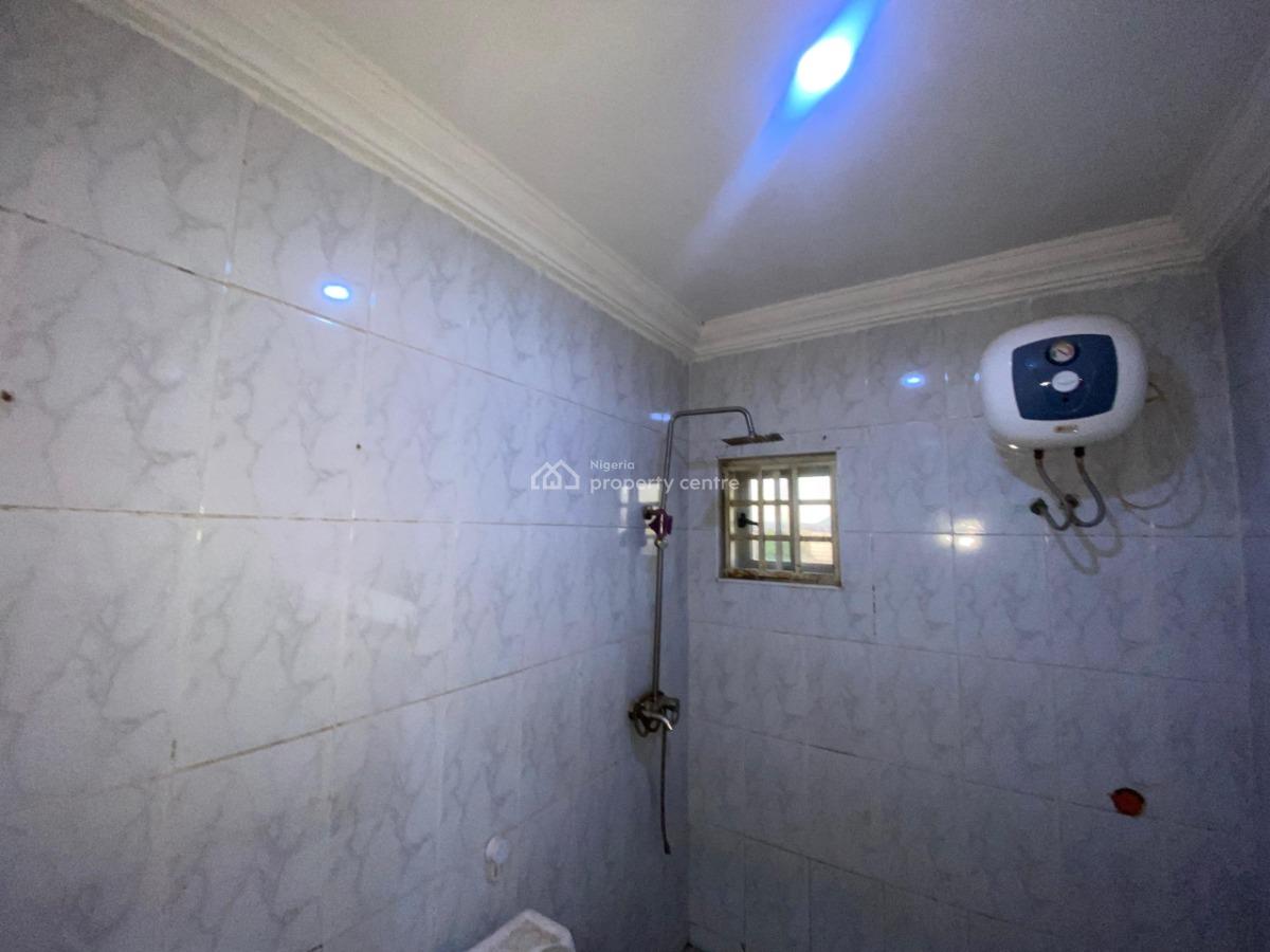 Spacious 3 Bedroom Apartment, Jahi, Abuja, Flat / Apartment for Rent