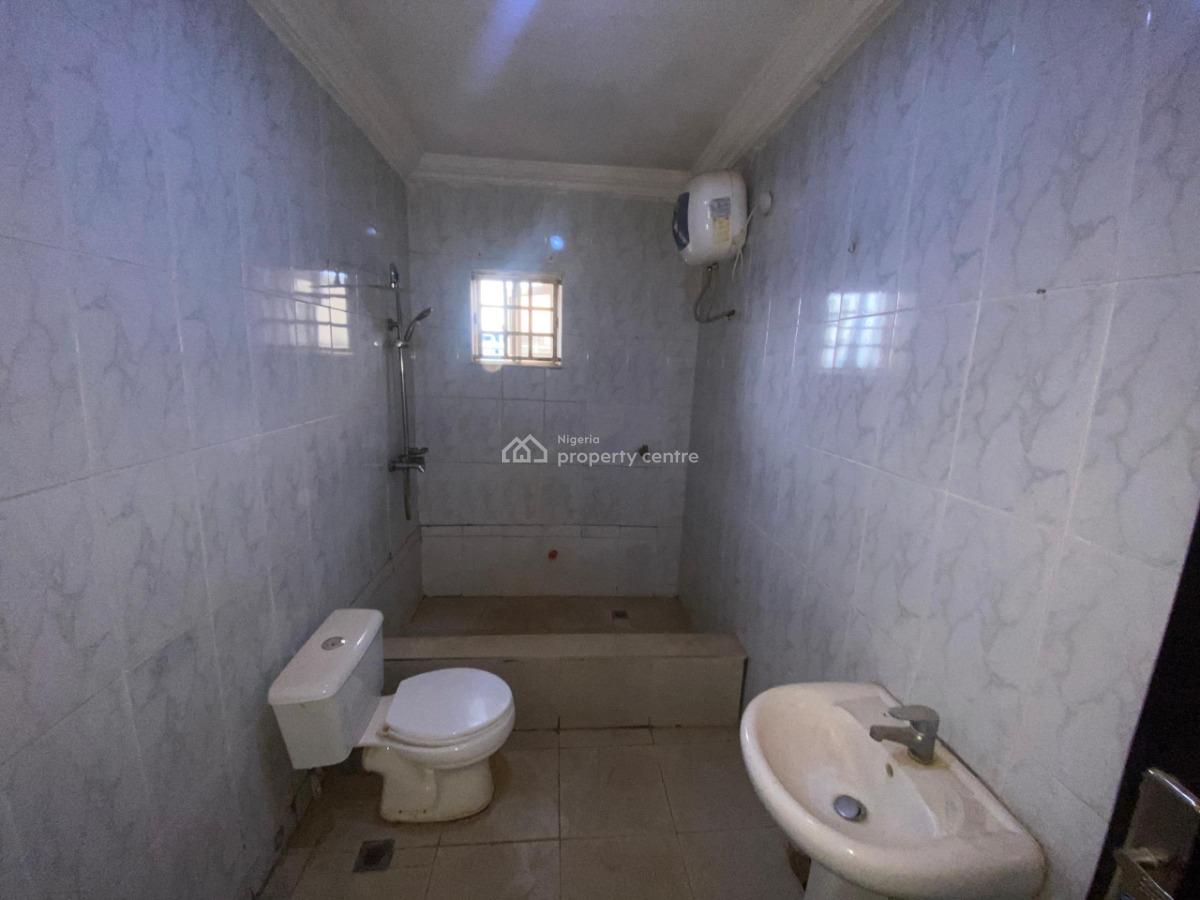Spacious 3 Bedroom Apartment, Jahi, Abuja, Flat / Apartment for Rent