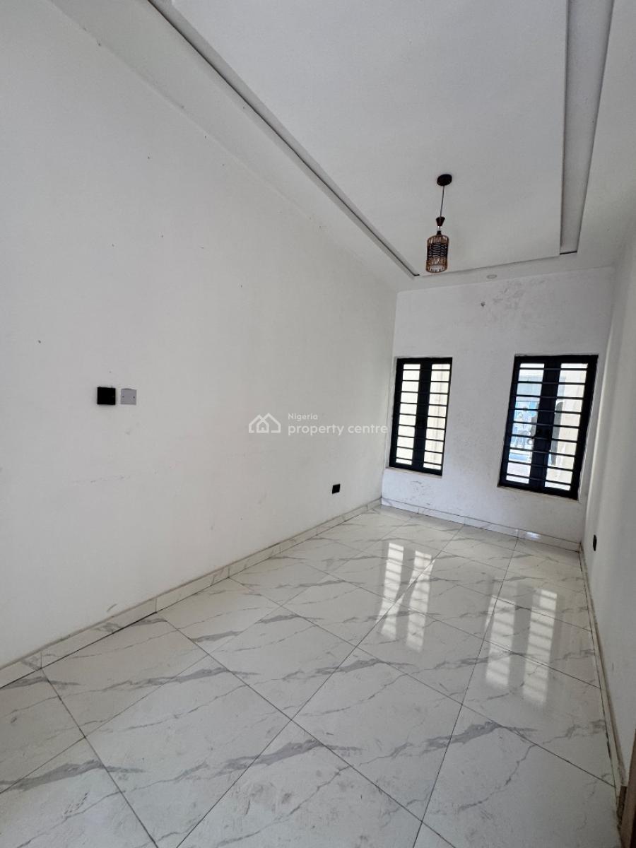 Brand New 2bedroom Apartment Available, Ilaje, Ajah, Lagos, Flat / Apartment for Rent