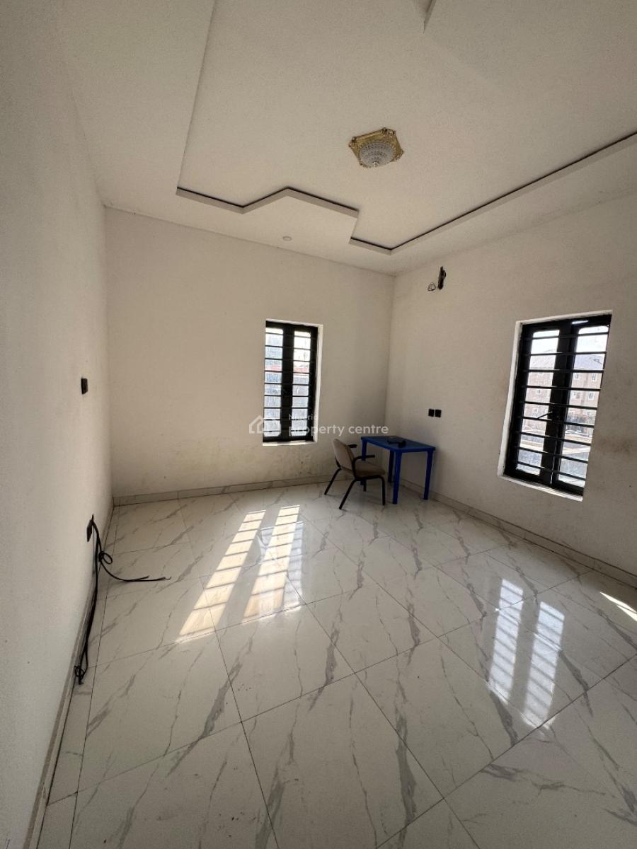 Brand New 2bedroom Apartment Available, Ilaje, Ajah, Lagos, Flat / Apartment for Rent