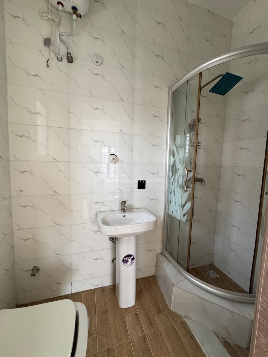 Brand New 2bedroom Apartment Available, Ilaje, Ajah, Lagos, Flat / Apartment for Rent