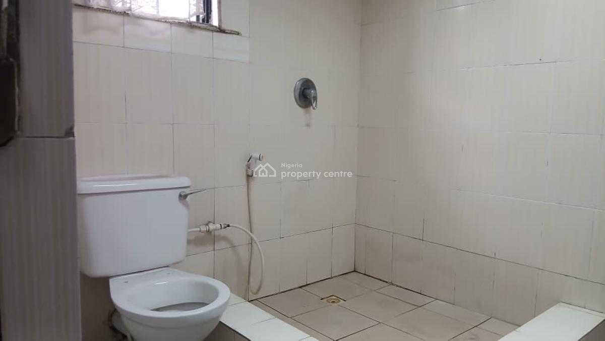 5bedroom Semi Detached for Commercial, Lekki Phase1, Lekki, Lagos, House for Rent