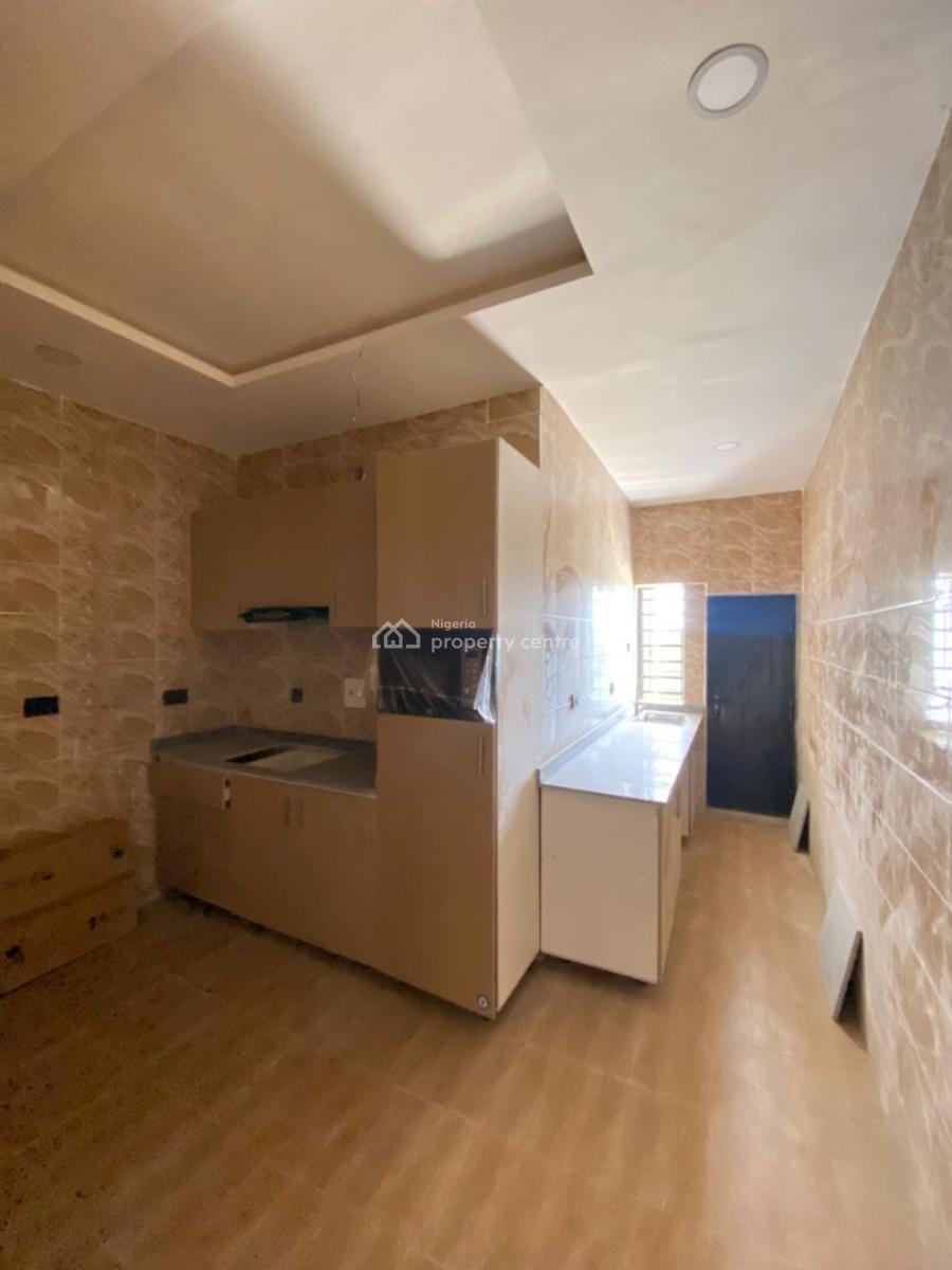 a Luxurious 2 Bedroom Apartment, Abraham Adesanya, Ajah, Lagos, Flat / Apartment for Sale