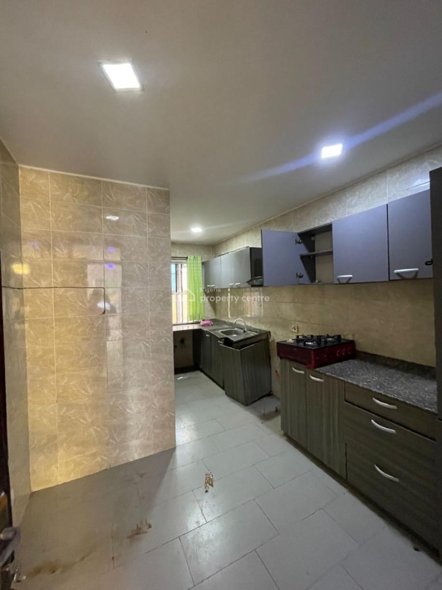 Adorable 3 Bedroom Flat, Ado Road..., Ajah, Lagos, Flat / Apartment for Rent
