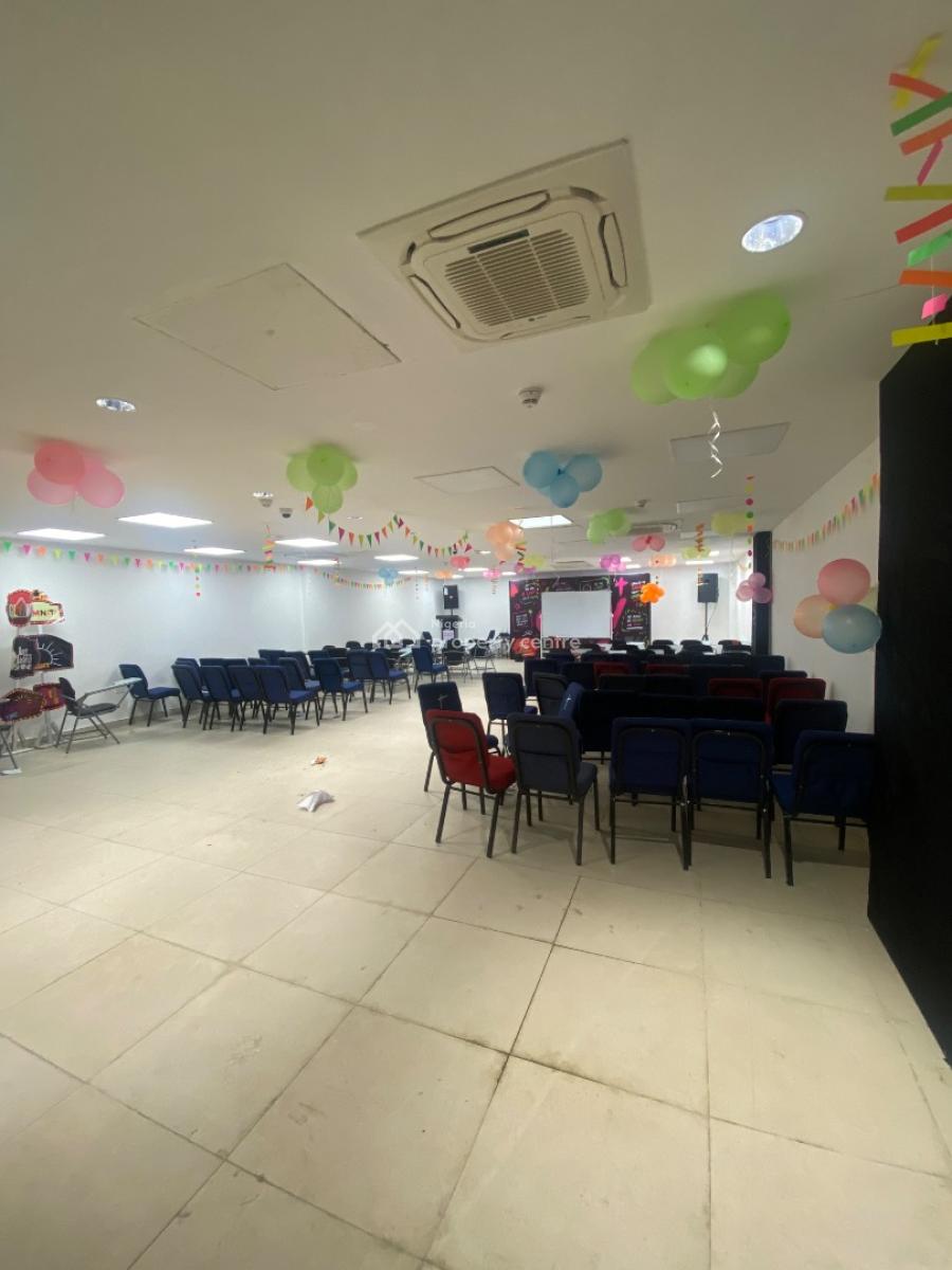Serene Corporate Multi-purpose Hall., Ologolo, Lekki, Lagos, Conference / Meeting / Training Room for Rent