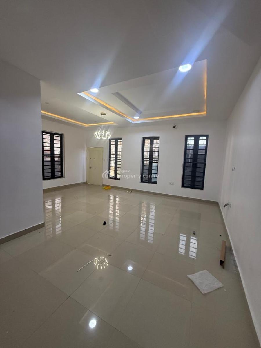 Spacious Studio, Orchid Road, Royal Pine Estate, Lekki, Lagos, Self Contain (single Rooms) for Rent