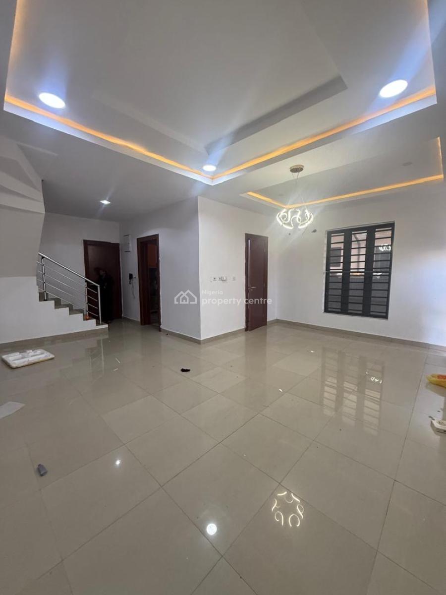 Spacious Studio, Orchid Road, Royal Pine Estate, Lekki, Lagos, Self Contain (single Rooms) for Rent