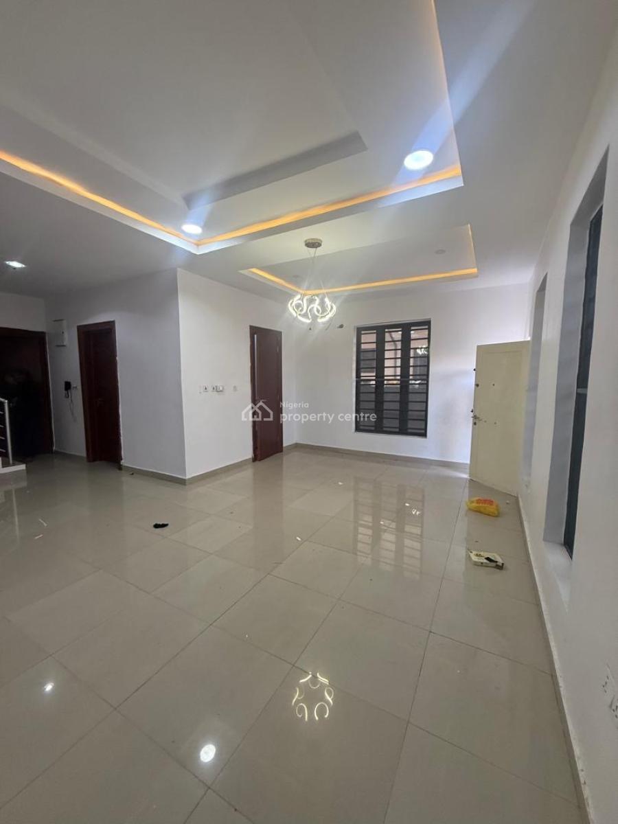Spacious Studio, Orchid Road, Royal Pine Estate, Lekki, Lagos, Self Contain (single Rooms) for Rent