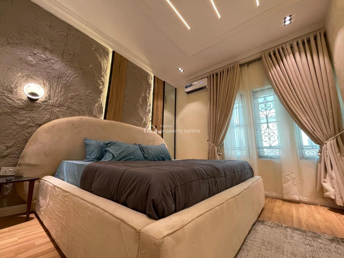 a Room and Parlour Furnished Apartment, Off African Lane, Off Admiralty Road,, Lekki Phase 1, Lekki, Lagos, Mini Flat (room and Parlour) for Rent