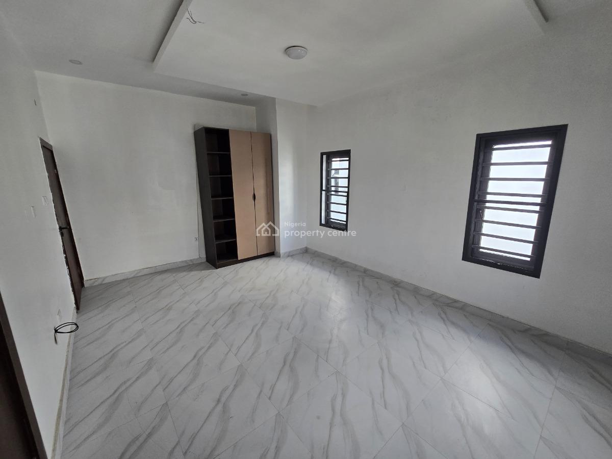 Newly Built Service 3-bedroom Flat Apartment Puls Bq, Off Freedom Way, Lekki Phase 1, Lekki, Lagos, Flat / Apartment for Rent