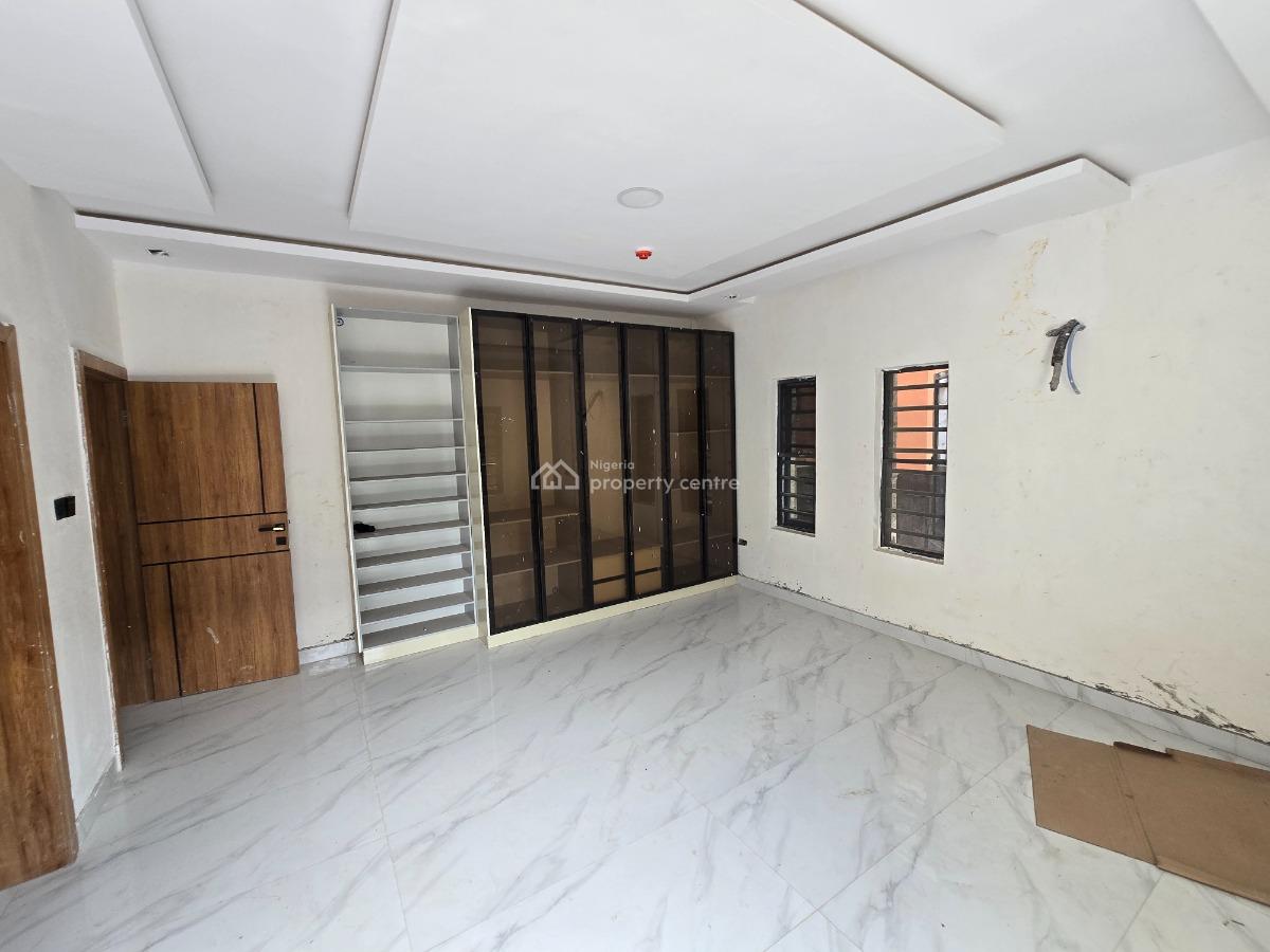 Newly Built Service 3-bedroom Flat Apartment, Off Freedom Way, Lekki Phase 1, Lekki, Lagos, Flat / Apartment for Rent