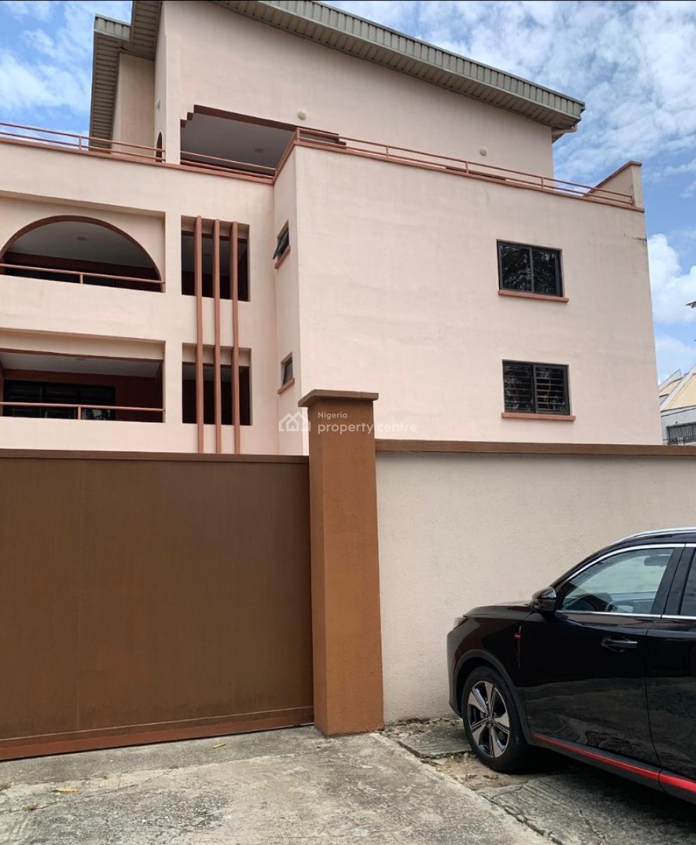 on 4 Floors *10 Flats in Total *each Room Is En- Suite  *acs in All Ro, Old Ikoyi, Ikoyi, Lagos, Commercial Property for Rent