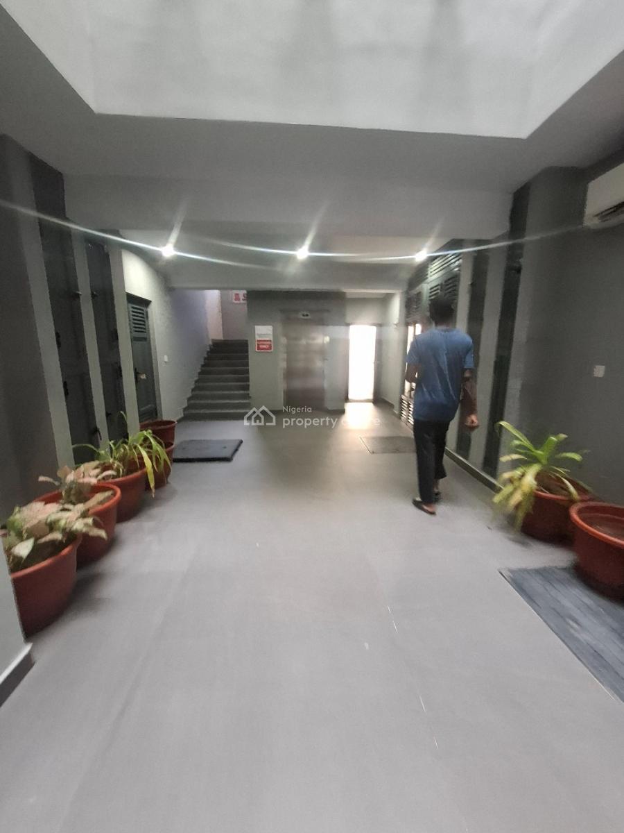 Newly Completed 3-bedroom Flat with 1-room Bq (fully Serviced), Durosimi Etti Drive, Lekki Phase 1, Lekki, Lagos, Flat / Apartment for Rent