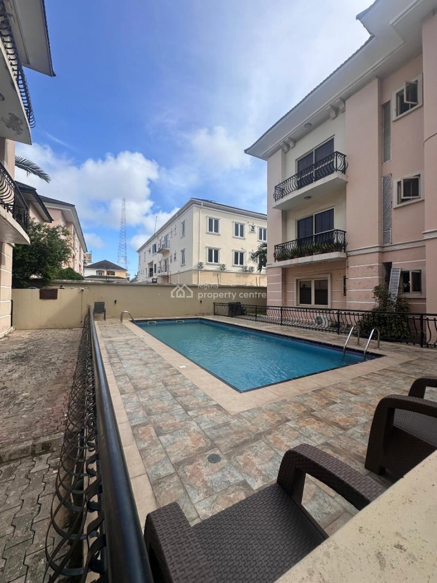 3bedroom with Pool and Bq, Ikoyi, Lagos, House for Rent
