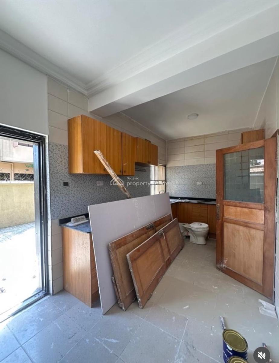 3bedroom Terrace Duplex, Lekki Phase 1, Lekki, Lagos, Terraced Duplex for Rent